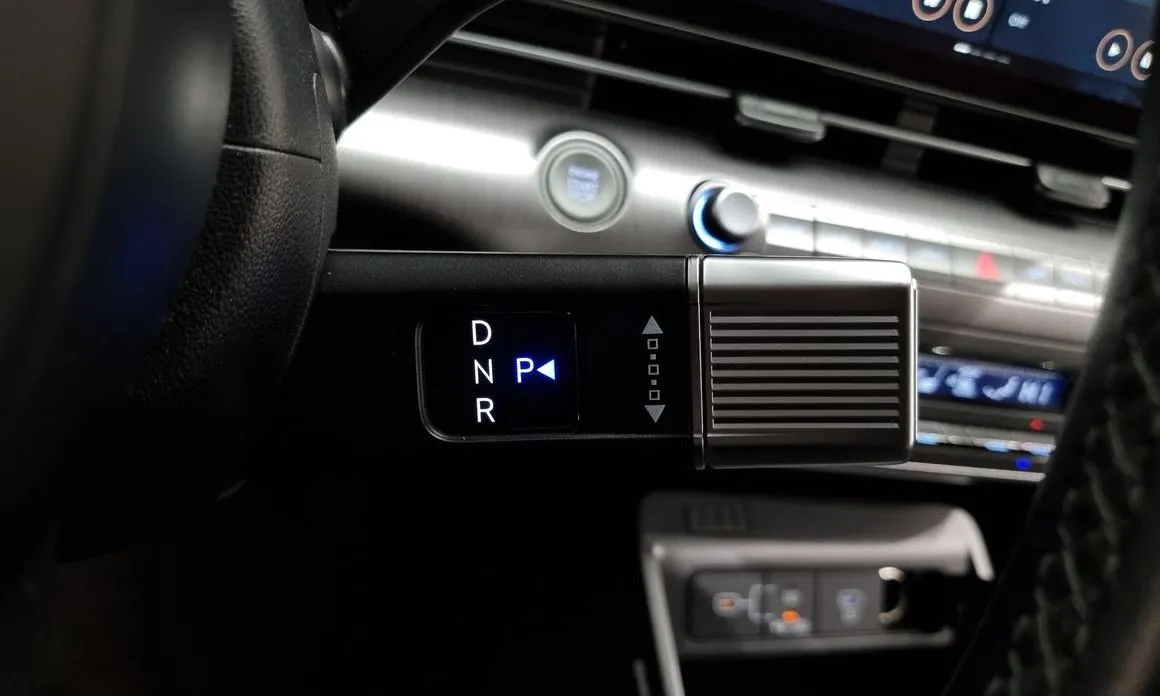 Hyundai Kona — фото 9