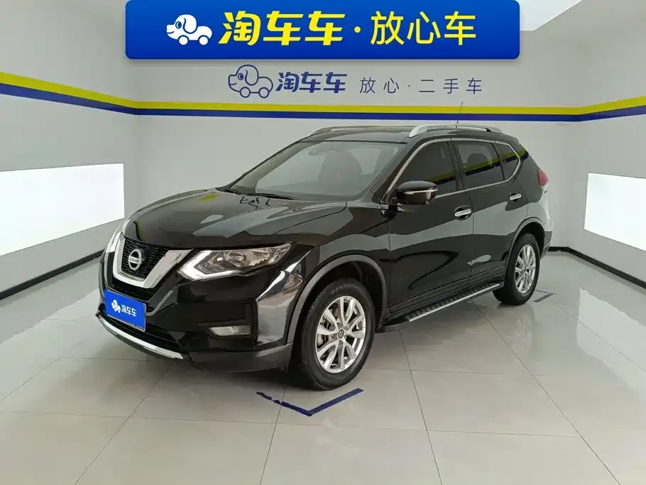 Nissan X-Trail — фото 1