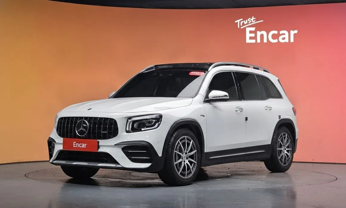 Mercedes-Benz GLB-Class — фото 1