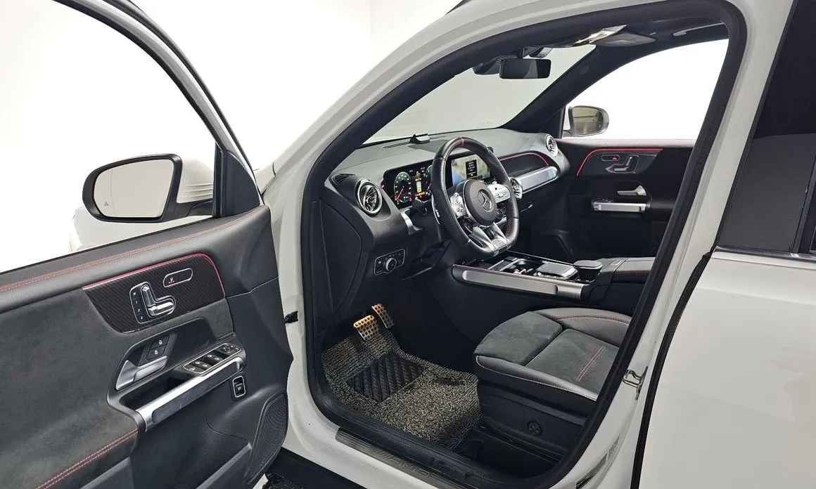 Mercedes-Benz GLB-Class — фото 10