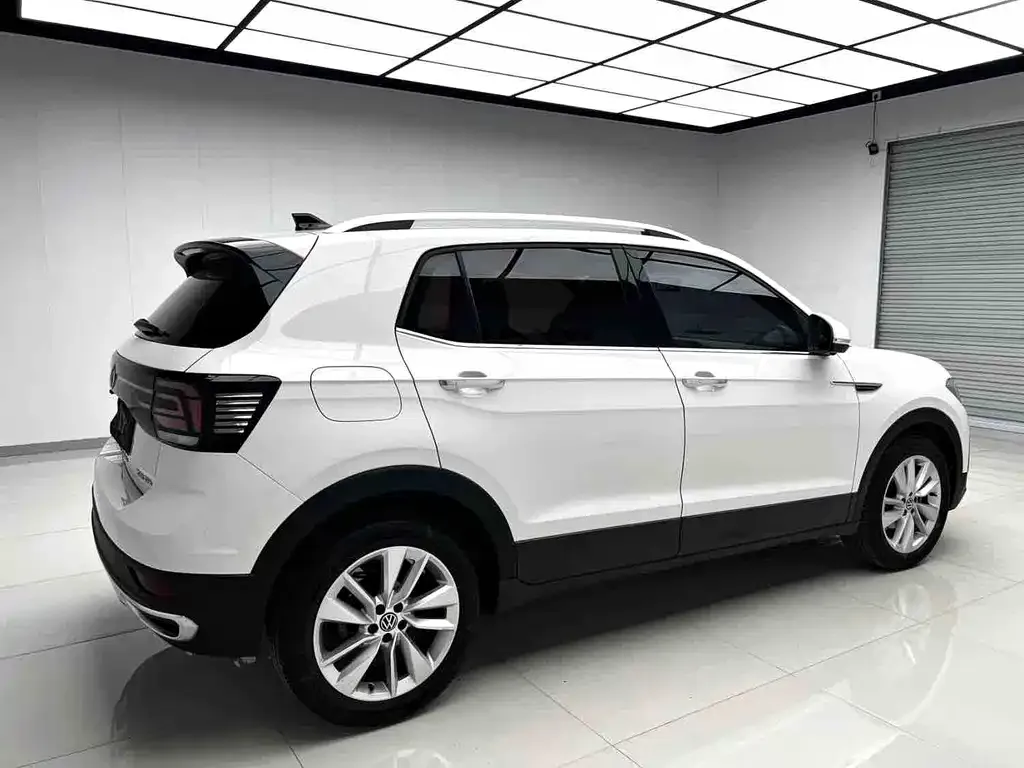 Volkswagen T-Cross — фото 4