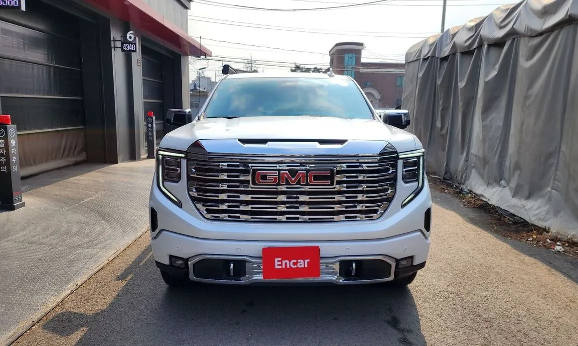 GMC Sierra — фото 9