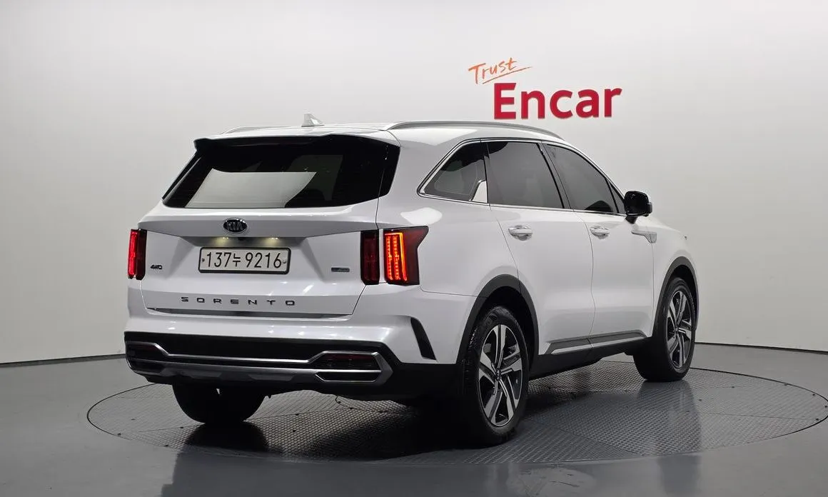 Kia Sorento — фото 3