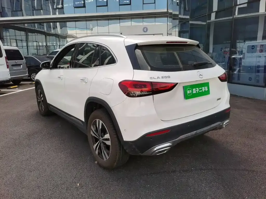 Mercedes-Benz GLA — фото 3