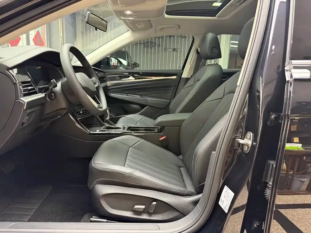 Volkswagen Passat — фото 4