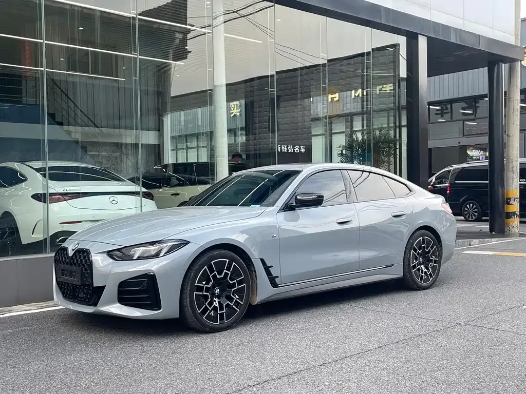 BMW 4 Series — фото 1