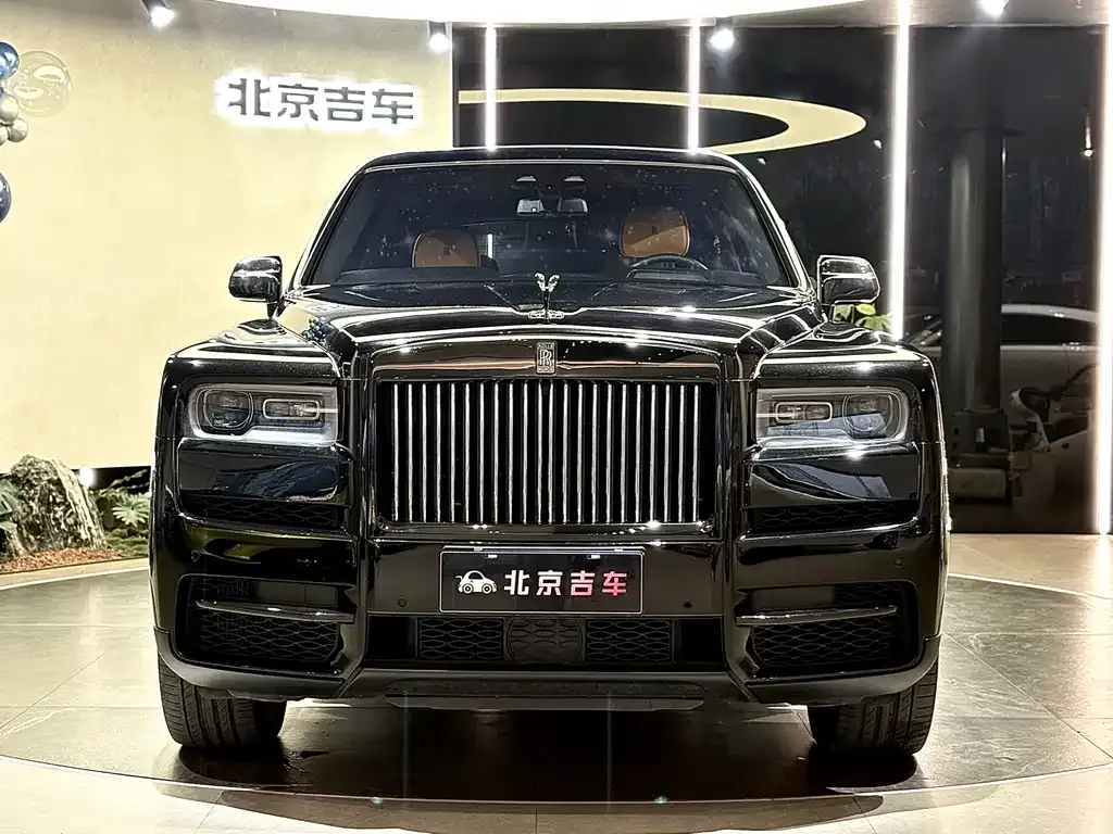 Rolls-Royce Cullinan — фото 2