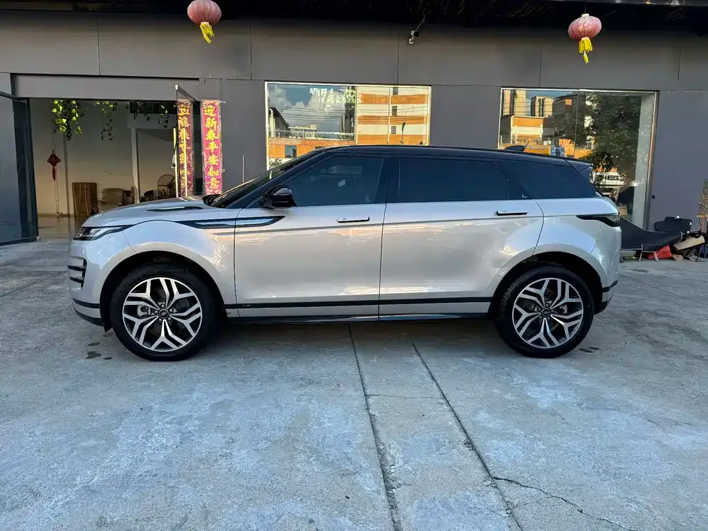 Land Rover Evoque — фото 6