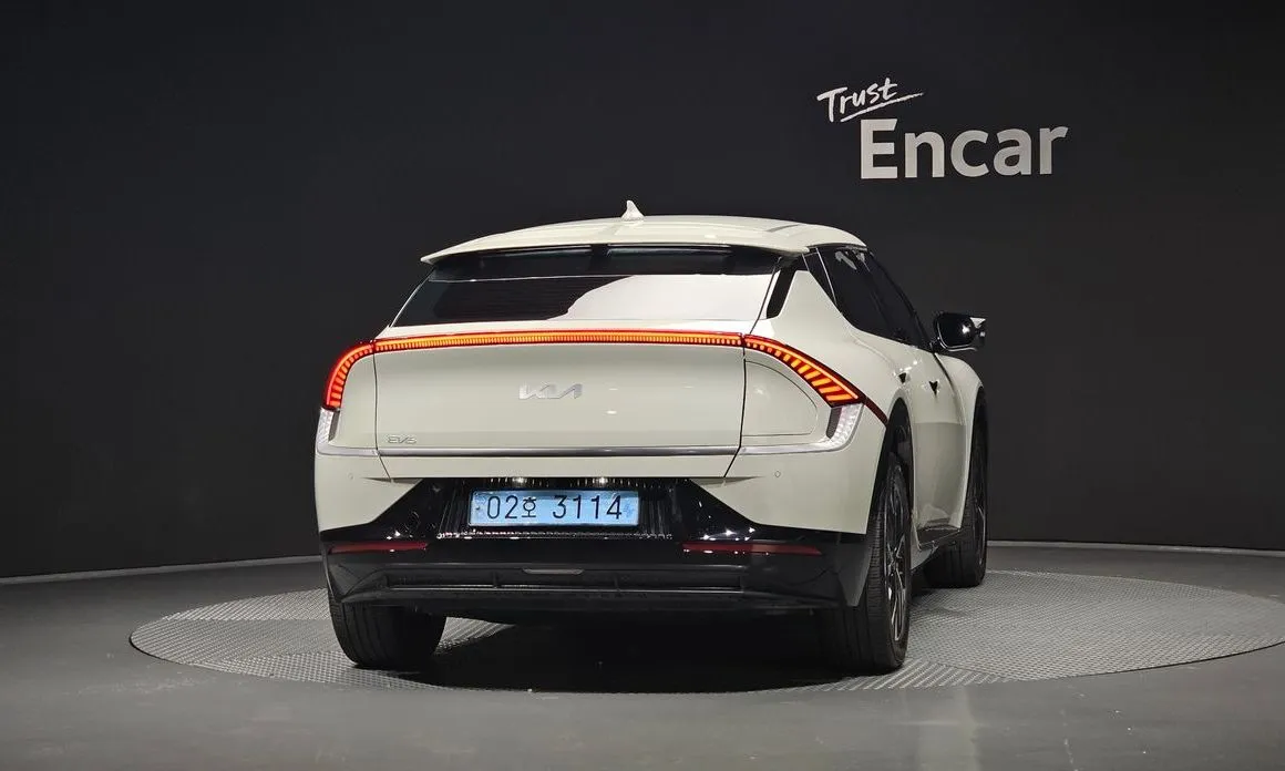 Kia EV6 — фото 4