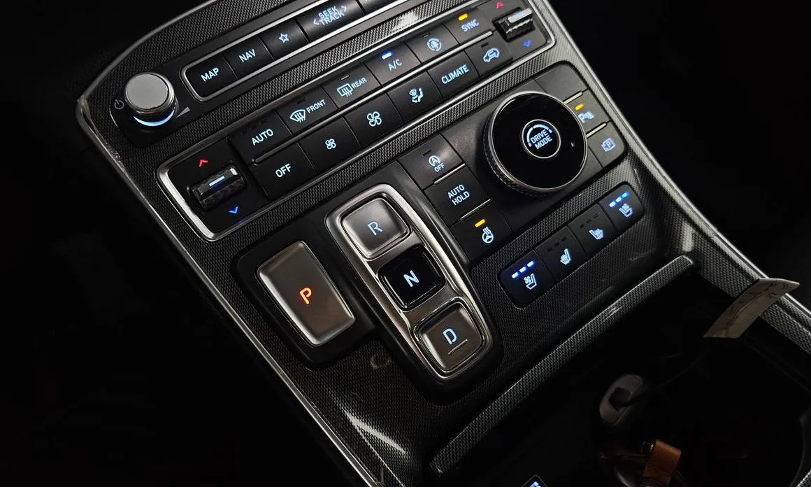 Hyundai Santafe — фото 5