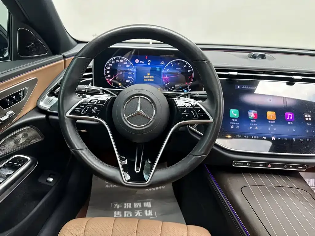 Mercedes-Benz E-Class — фото 5