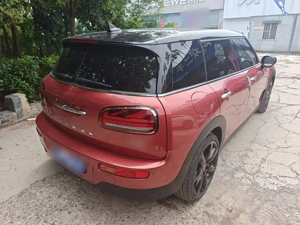 MINI Clubman — фото 5