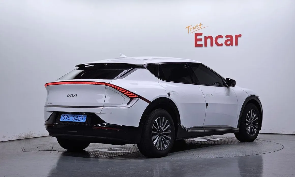 Kia EV6 — фото 4