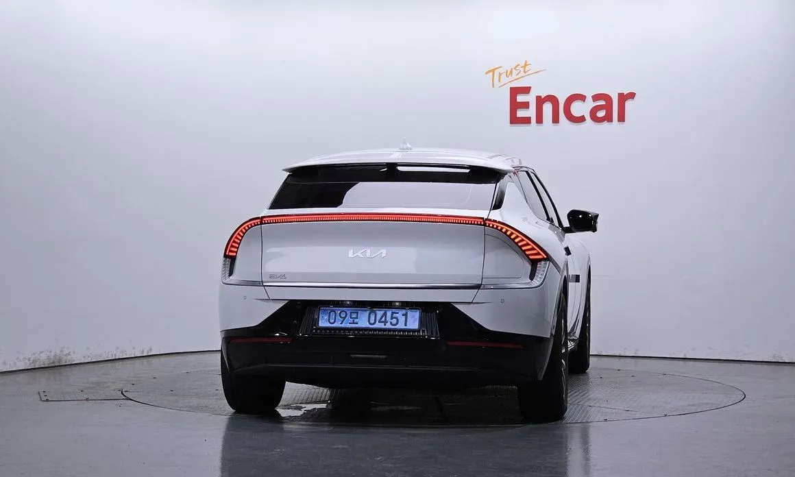 Kia EV6 — фото 2
