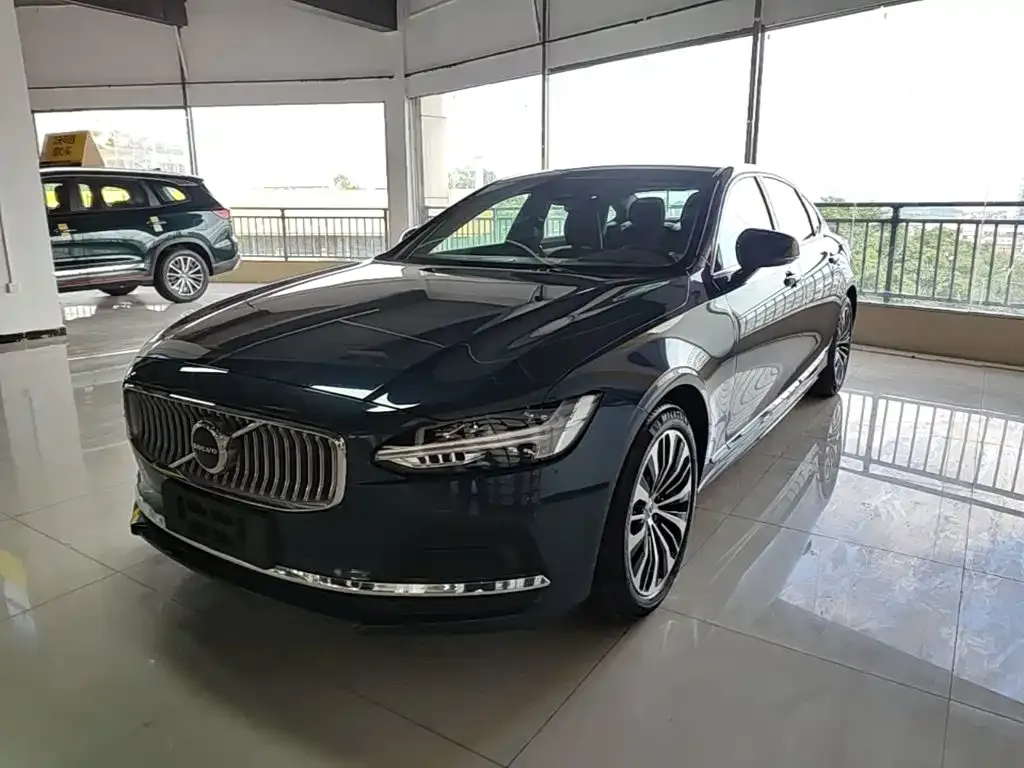 Volvo S90 — фото 8