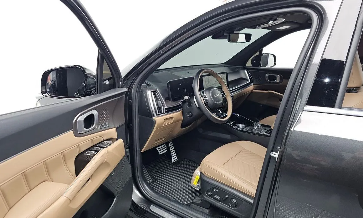 Kia Sorento — фото 8