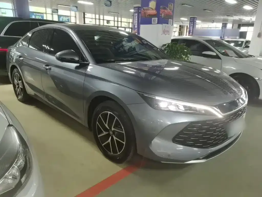 BYD Qin L — фото 10