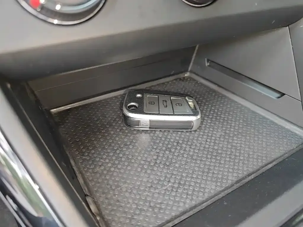 Volkswagen Passat — фото 2