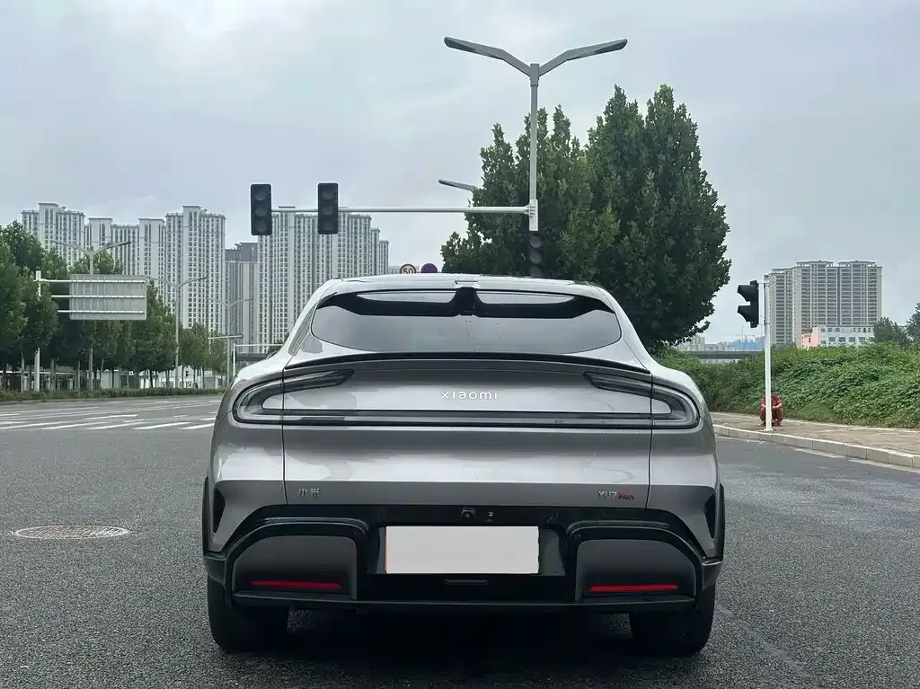 Xiaomi YU7 — фото 5