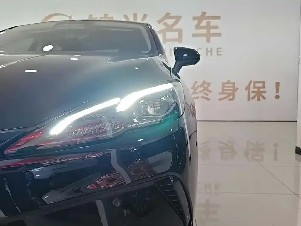 BYD Seal 05 DM-i — фото 7