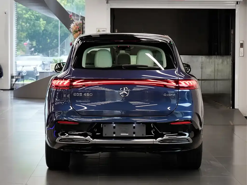 Mercedes-Benz EQS SUV — фото 9