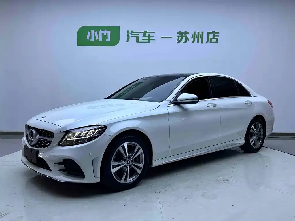 Mercedes-Benz C-Class — фото 1