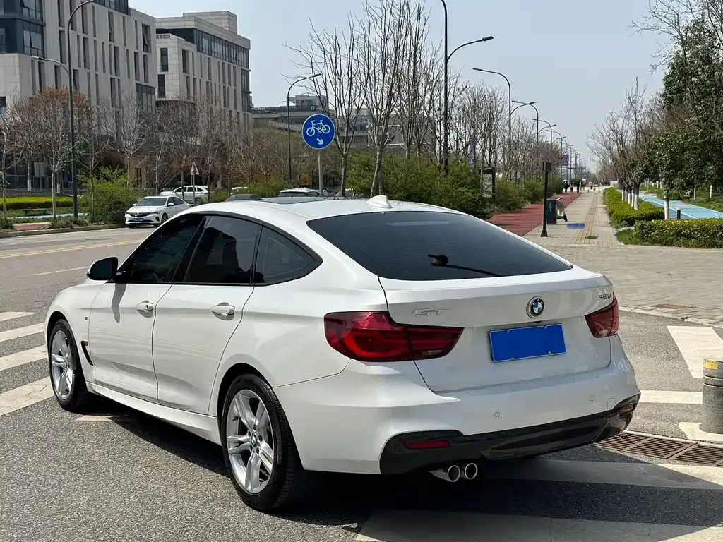 BMW 3 Series GT — фото 2