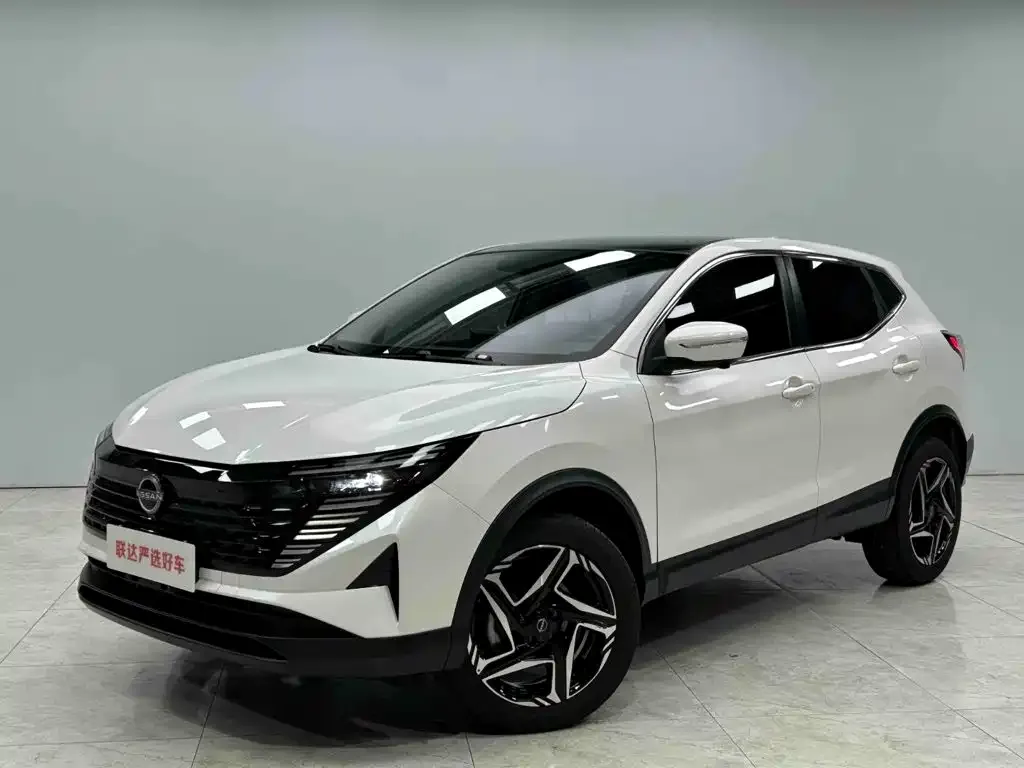 Nissan Qashqai — фото 10