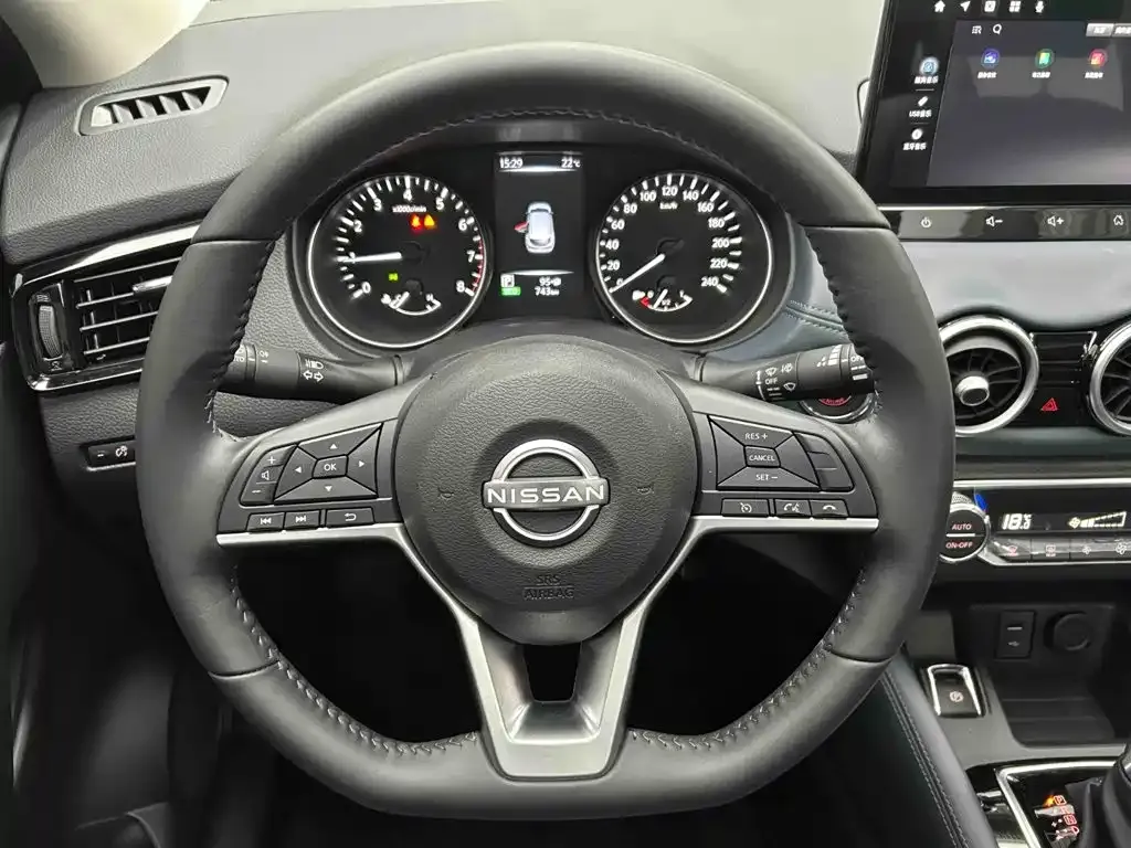 Nissan Qashqai — фото 6