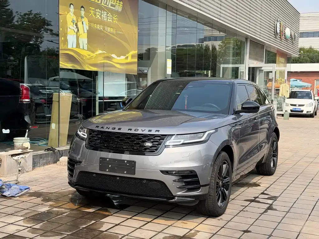 Land Rover Velar — фото 1