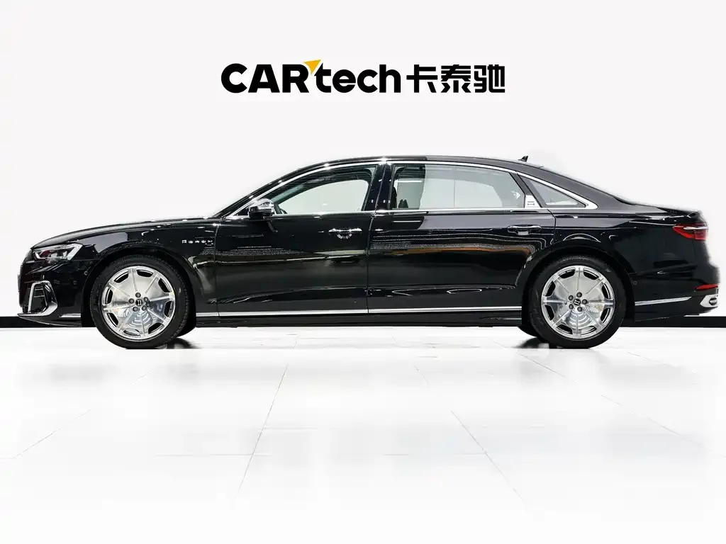 Audi A8 — фото 5