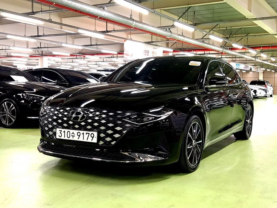 Hyundai Grandeur — фото 1
