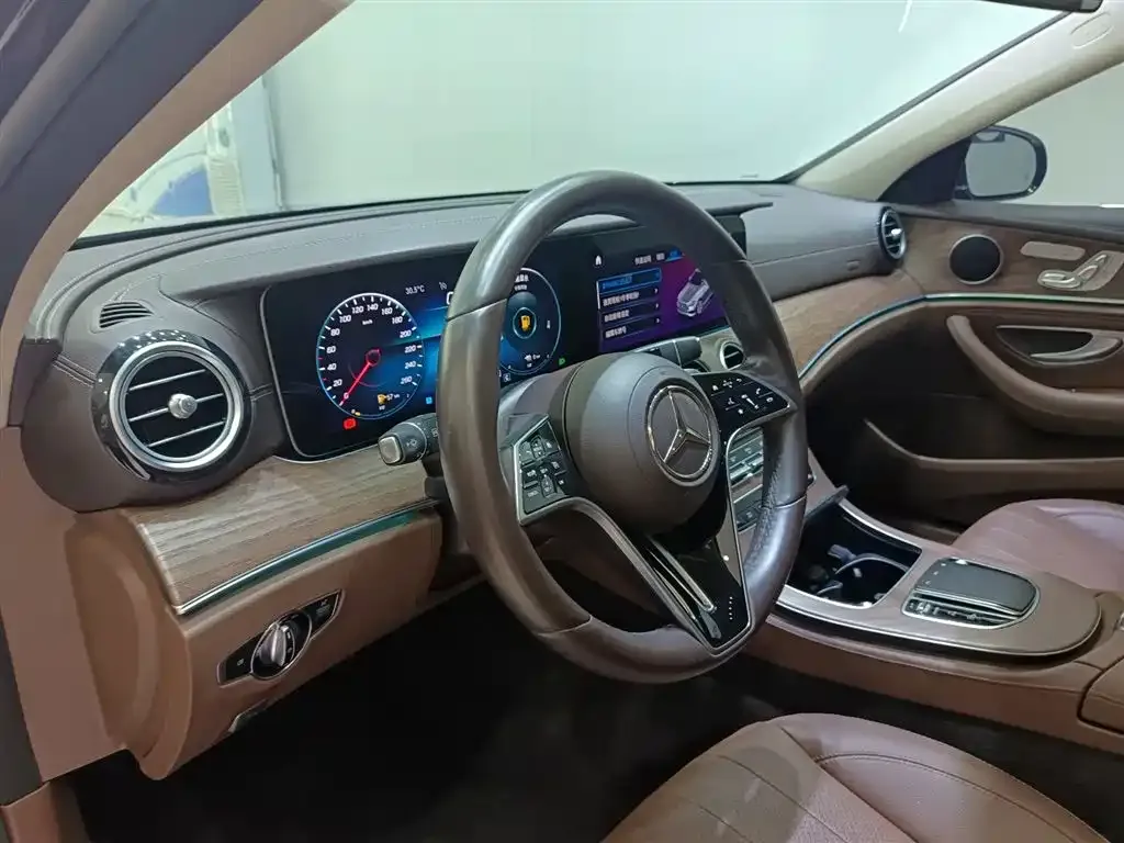 Mercedes-Benz E-Class New Energy — фото 6