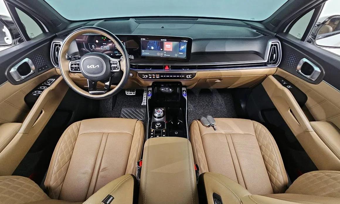 Kia Sorento — фото 10