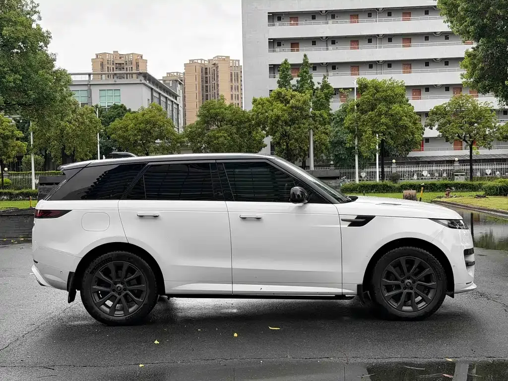 Land Rover Sport — фото 10
