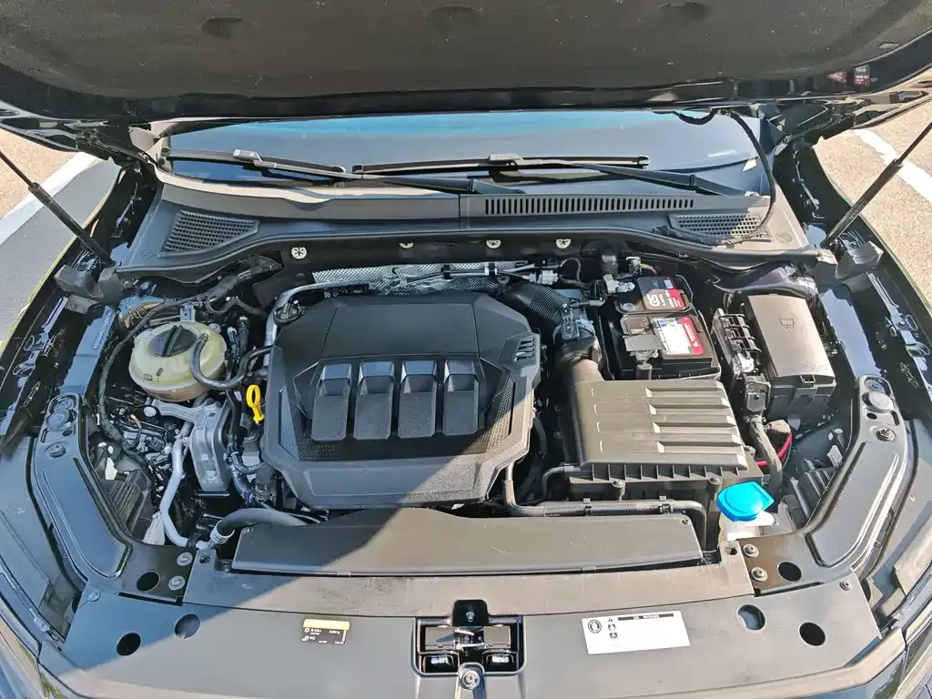 Volkswagen Passat — фото 4