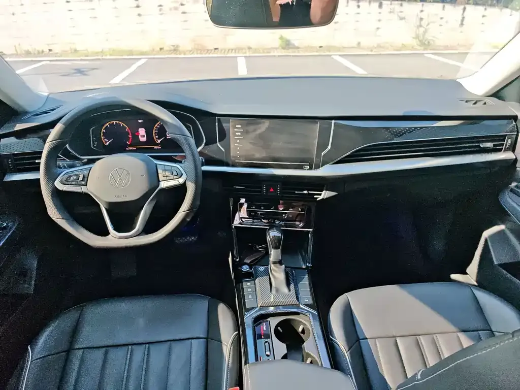 Volkswagen Passat — фото 3