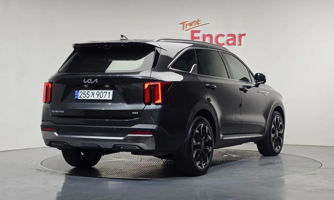 Kia Sorento — фото 6