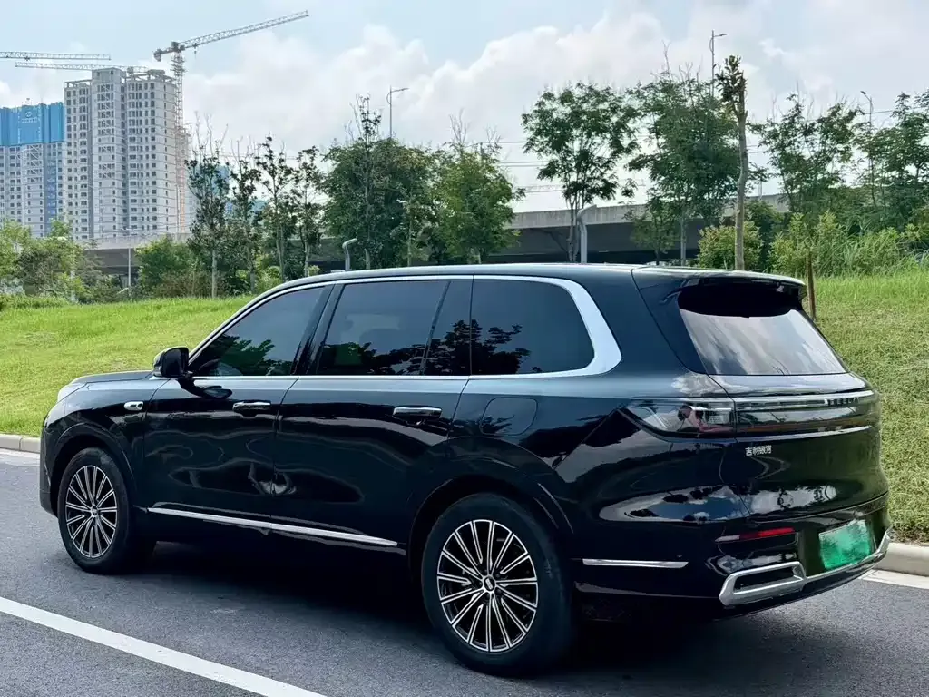 Geely Galaxy M9 — фото 5