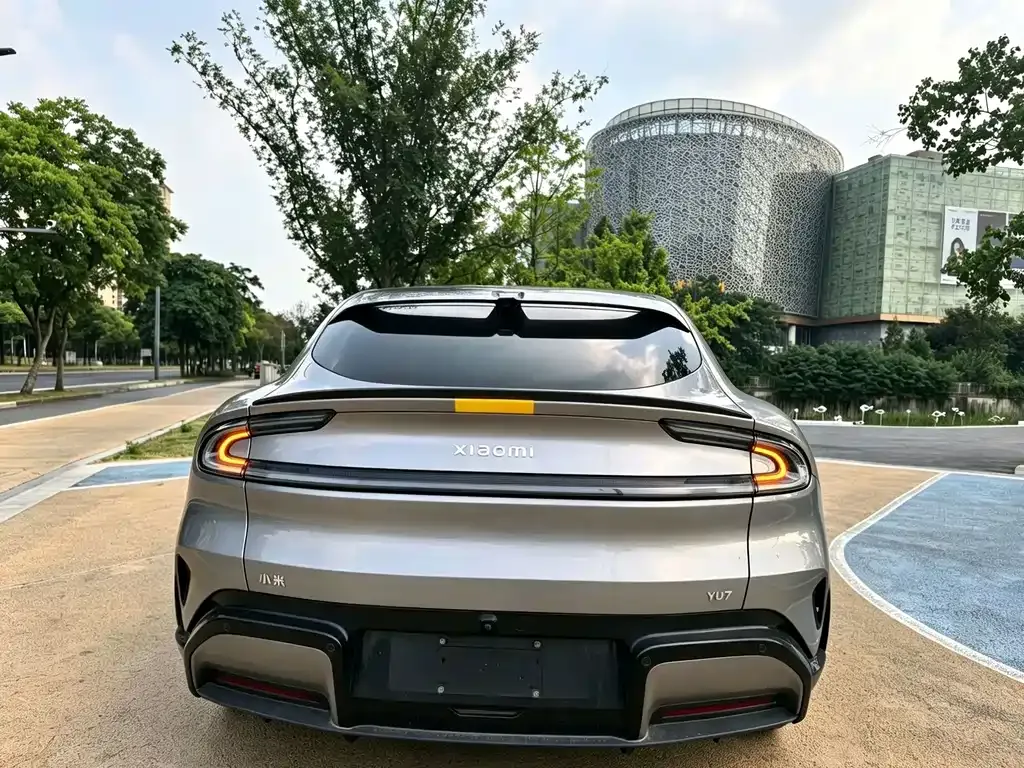 Xiaomi YU7 — фото 6