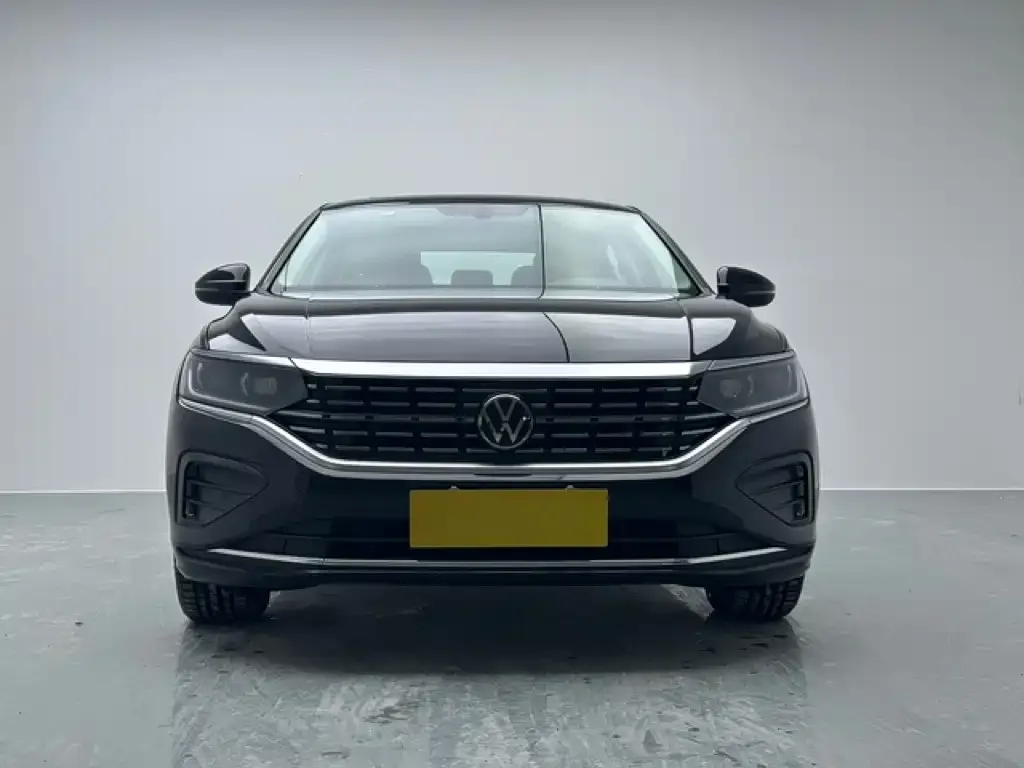 Volkswagen Passat — фото 7