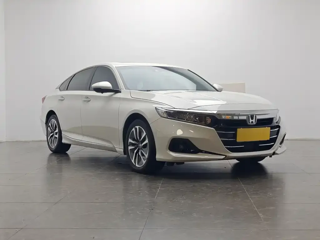 Honda Accord — фото 5