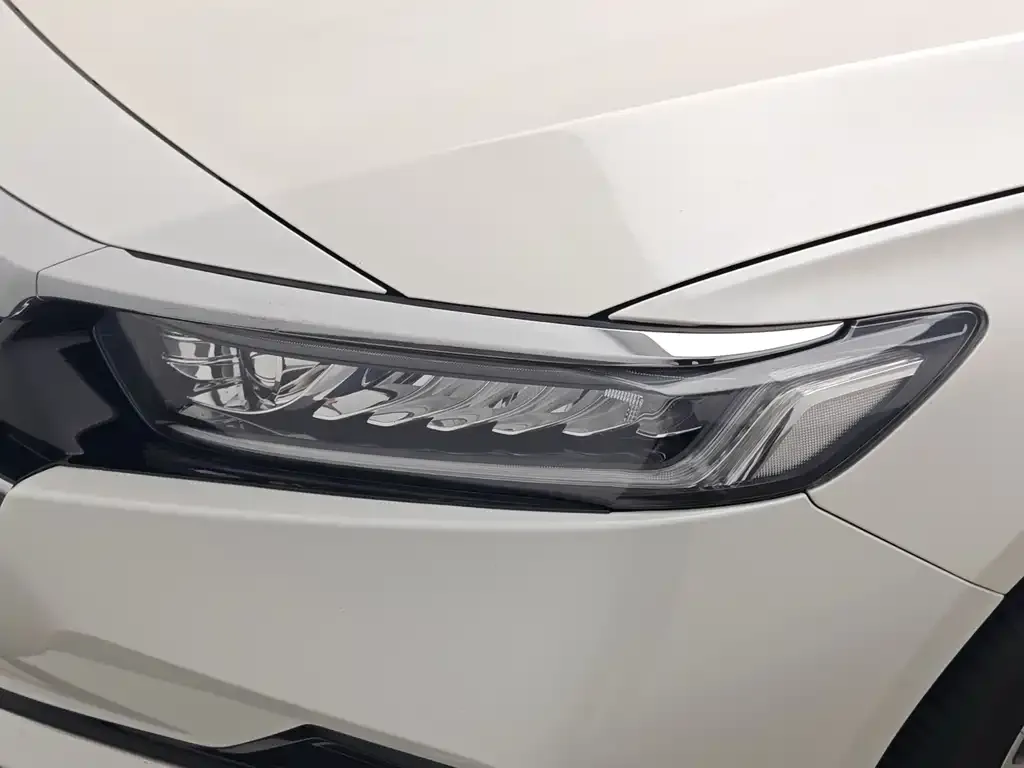 Honda Accord — фото 4