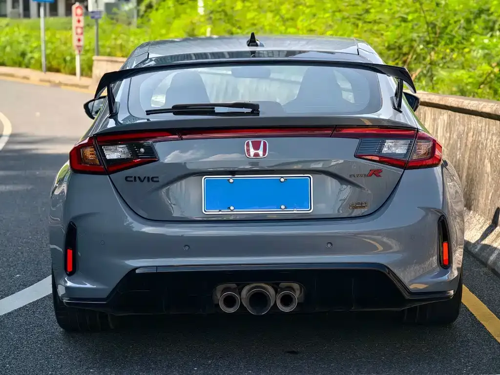 Honda Civic (Import) — фото 10