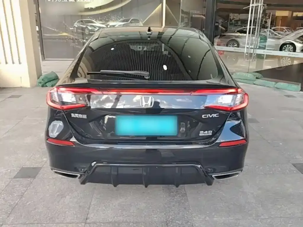 Honda Civic — фото 10