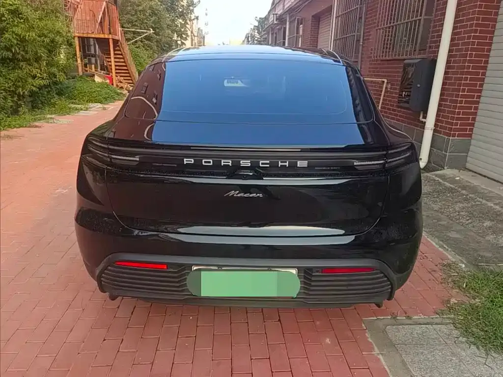 Porsche Macan EV — фото 4