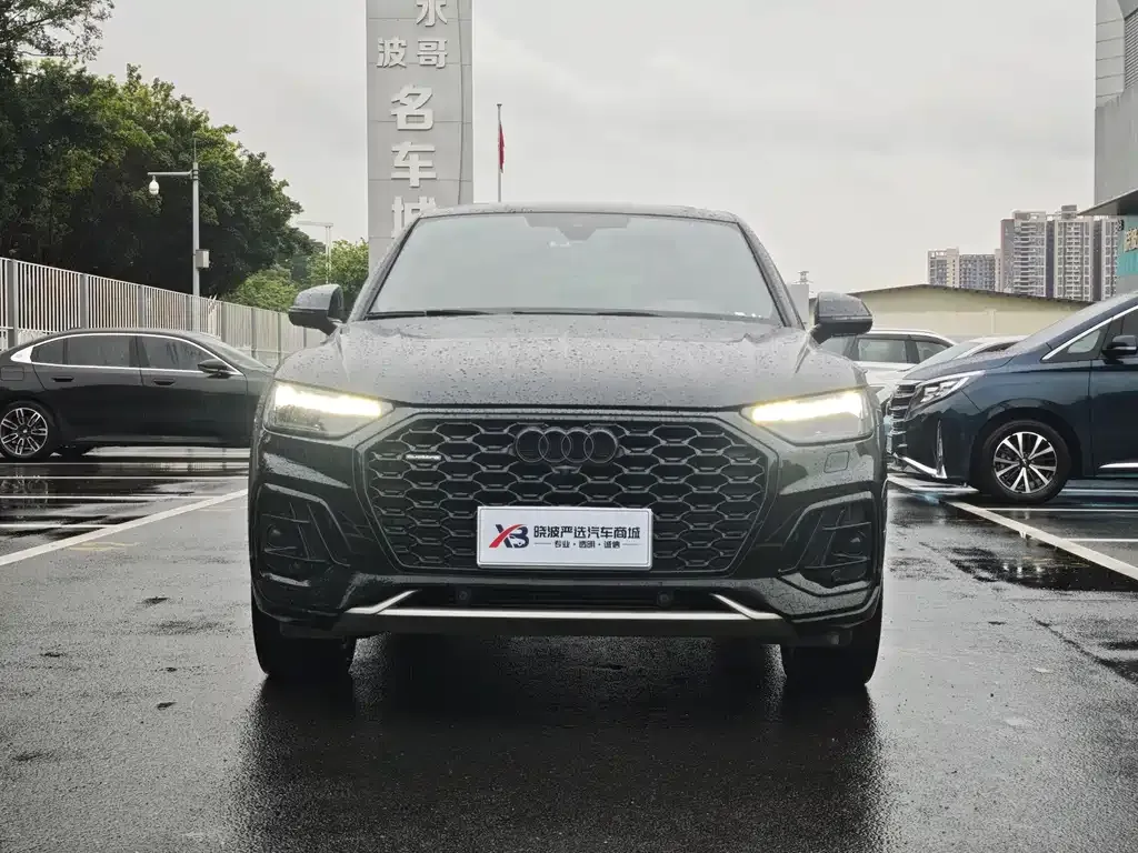 Audi Q5L Sportback — фото 10