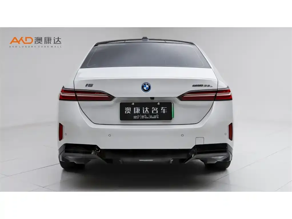 BMW i5 — фото 6