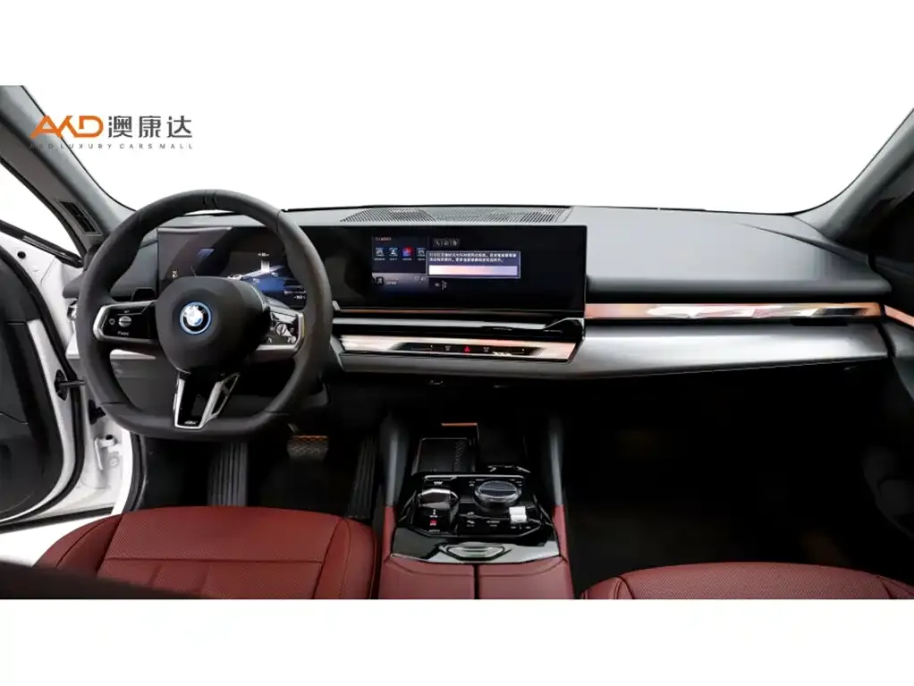 BMW i5 — фото 3