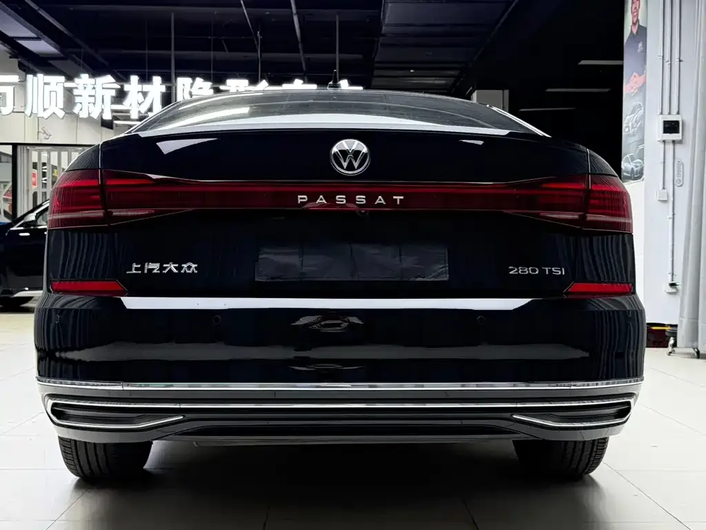 Volkswagen Passat — фото 3